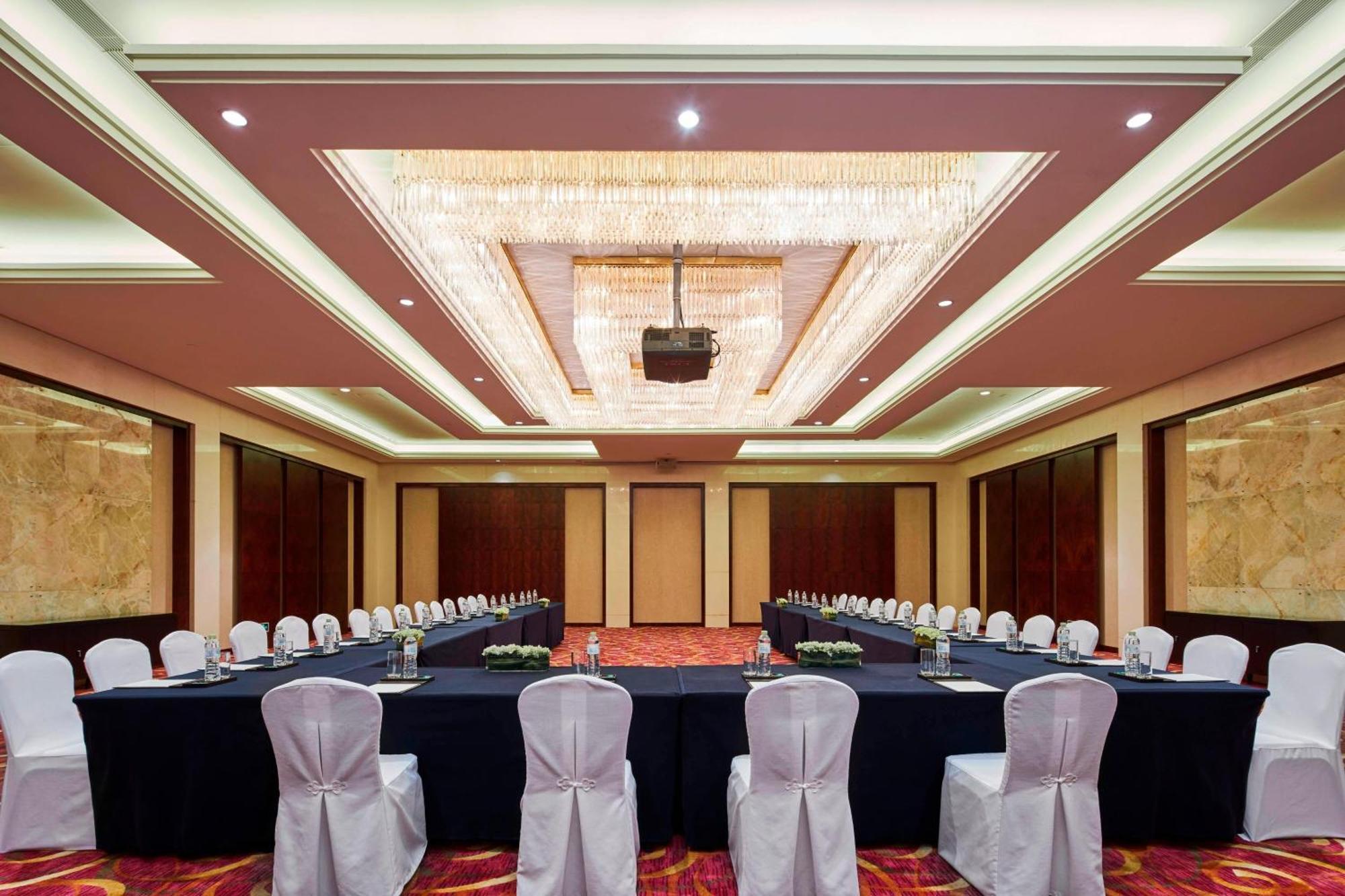 Sheraton Zhoushan Hotel Exterior photo
