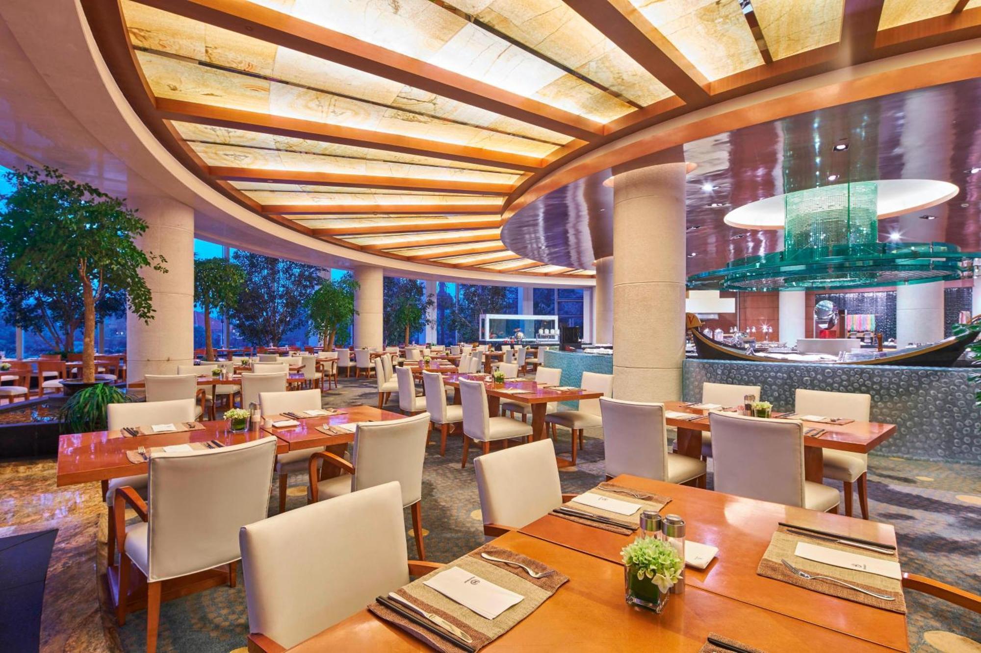 Sheraton Zhoushan Hotel Exterior photo